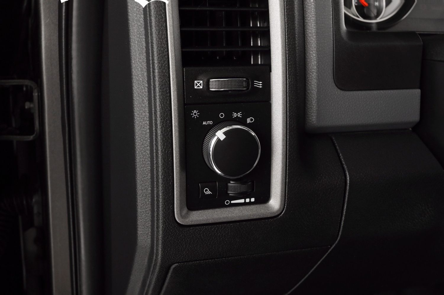 2017 Ram 2500 Tradesman photo 25