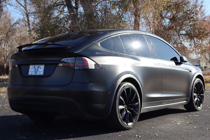 2019 Tesla Model X Photos