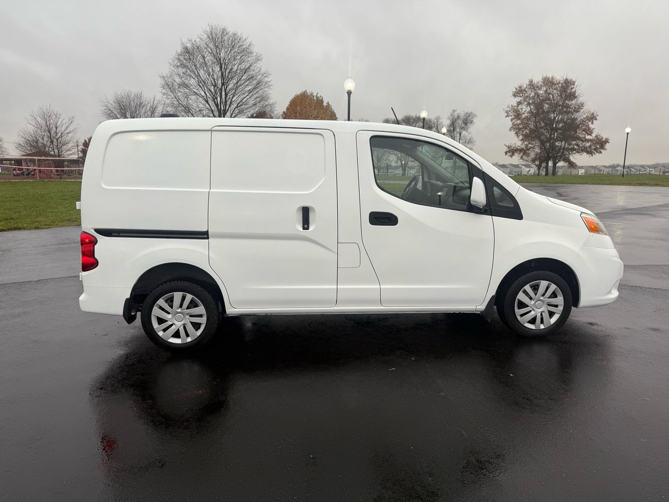 2021 Nissan NV200 photo 4