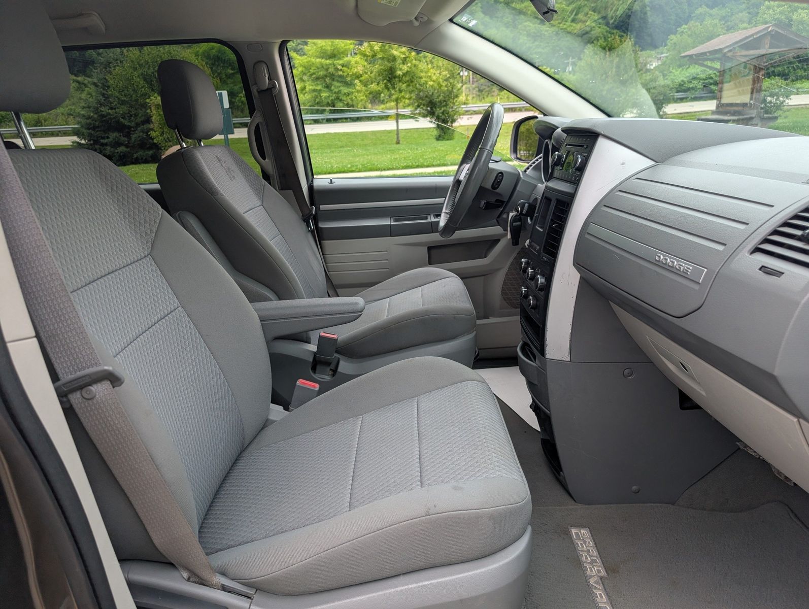 2010 Dodge Grand Caravan 80