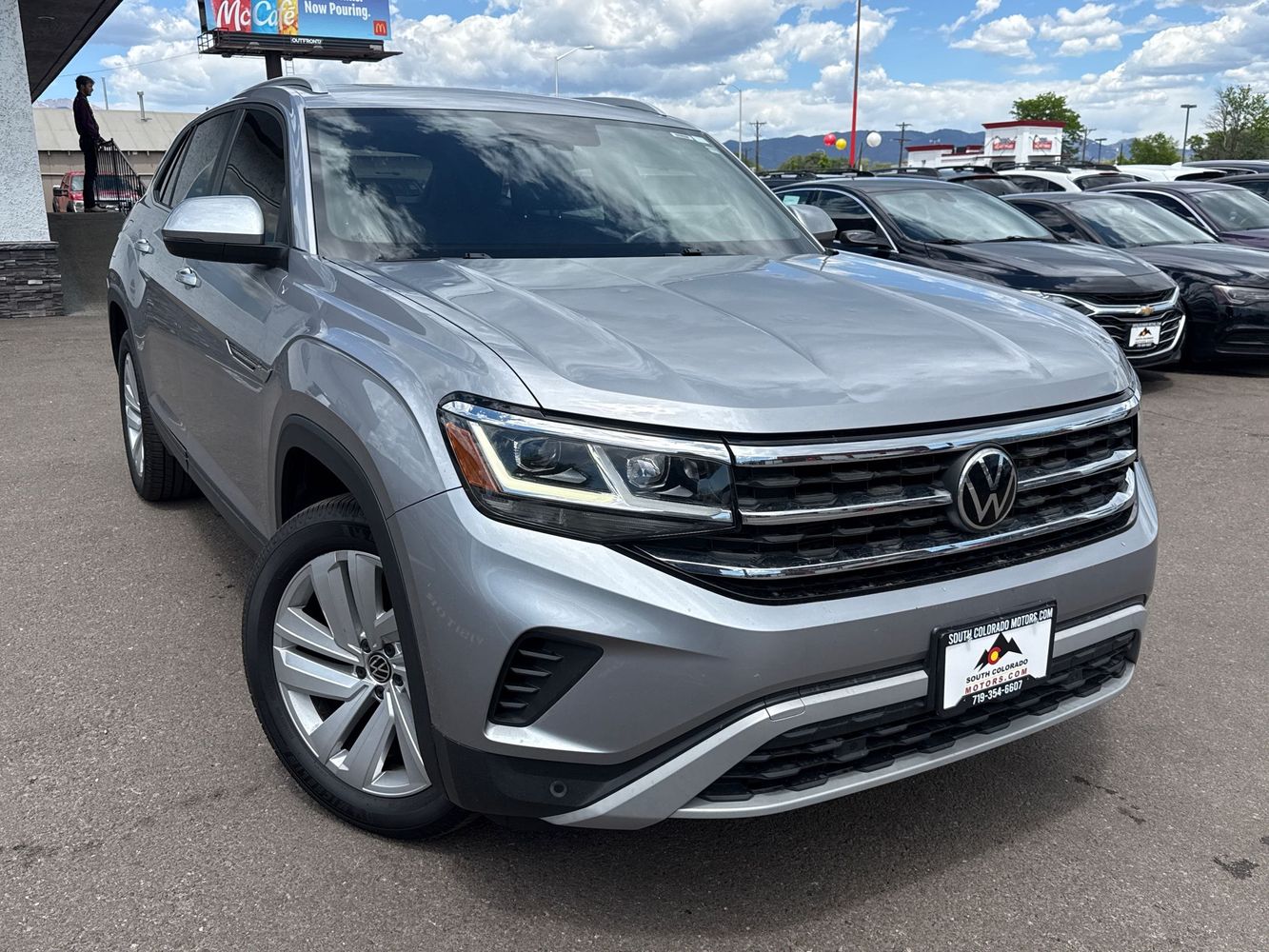 2020 Volkswagen Atlas Cross Sport's photo