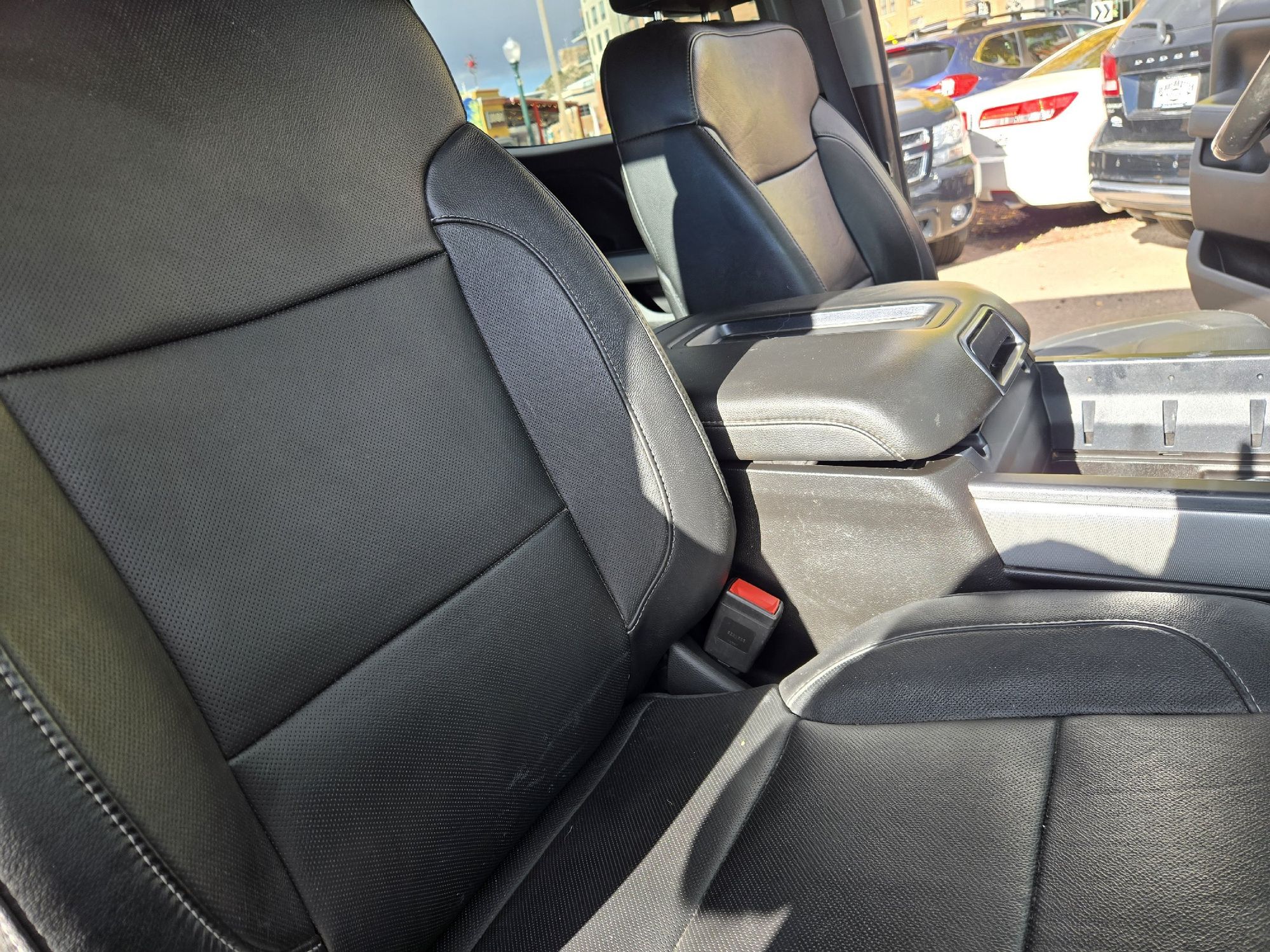 2015 Chevrolet Silverado 2500HD LTZ photo 24