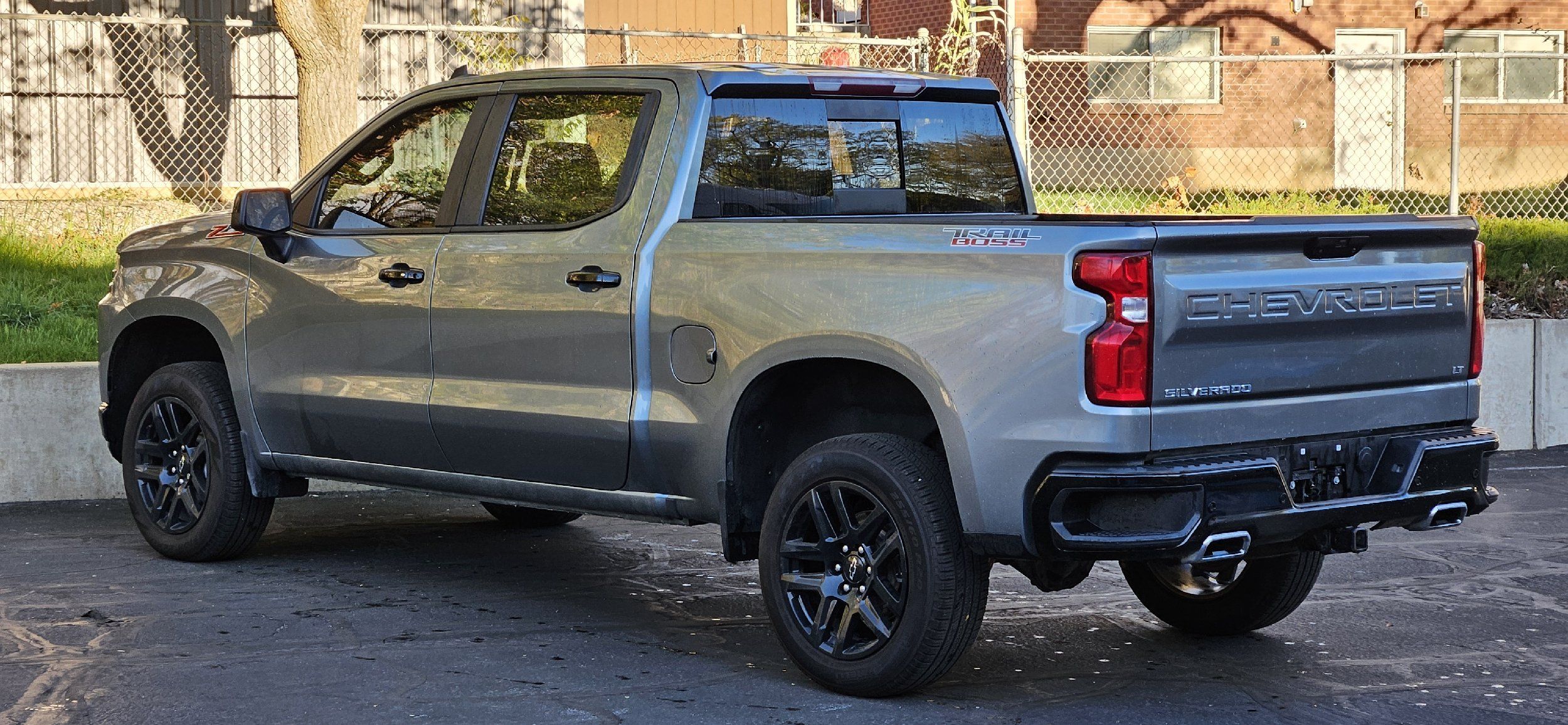 2022 Chevrolet Silverado 1500 Limited LT Trail Boss - Photo 3