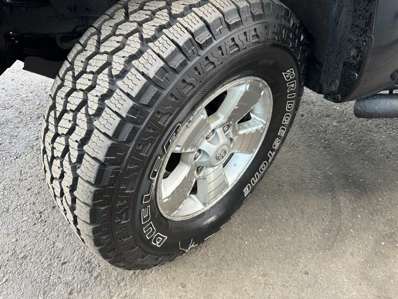 2011 Toyota Tacoma Base V6 photo 18