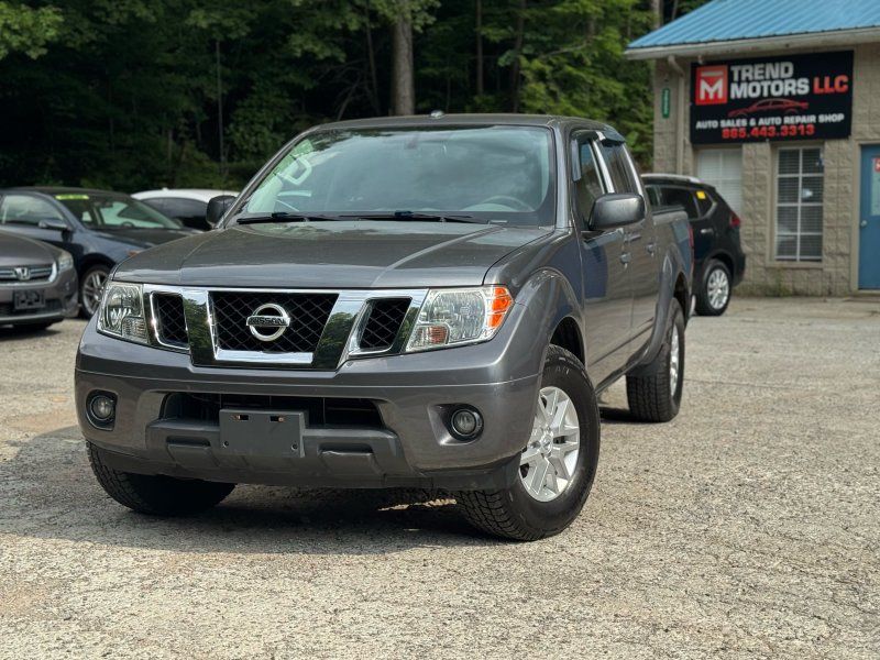 2018 Nissan Frontier SV's photo
