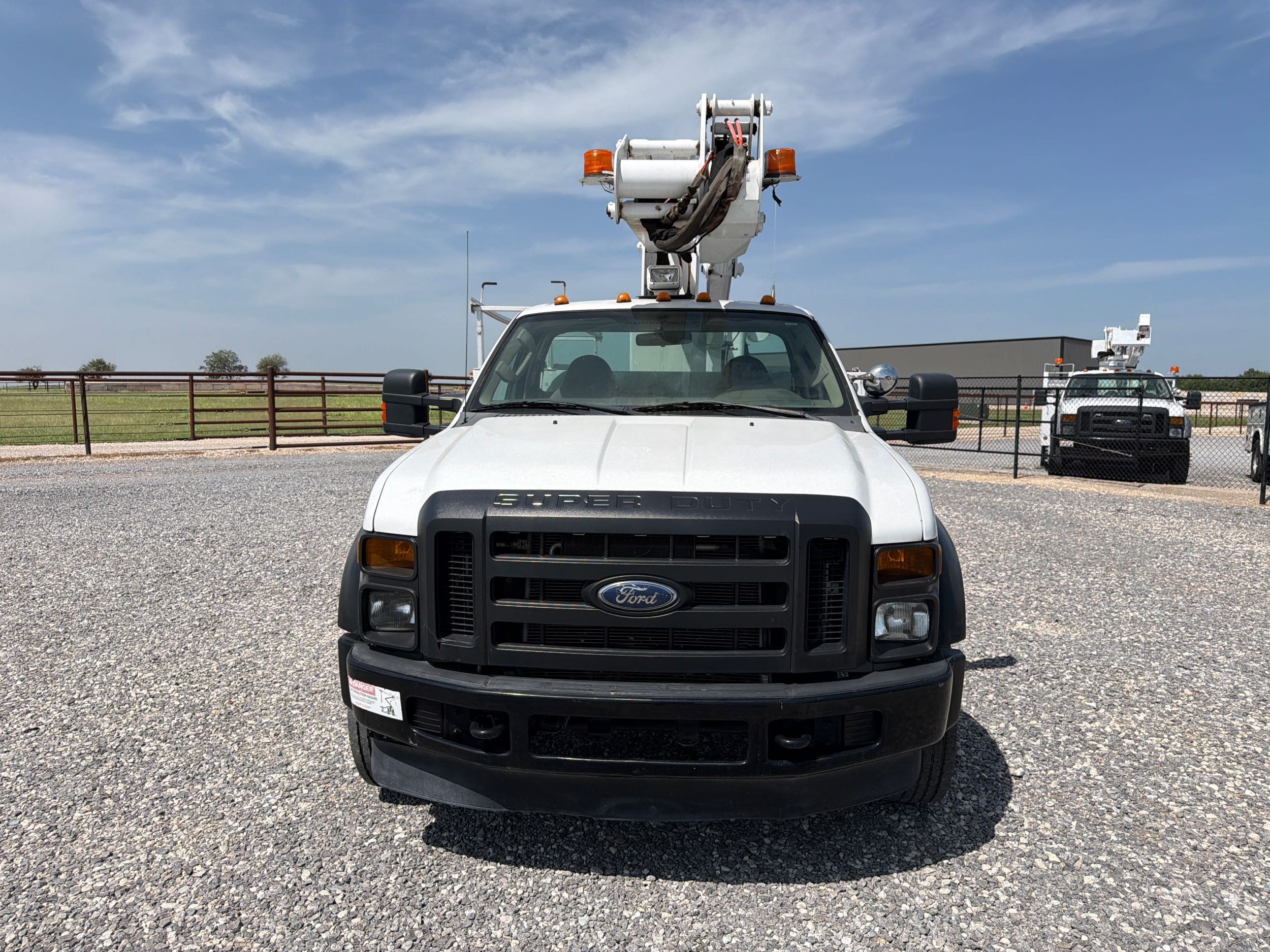2008 Ford F-450 Super Duty Chassis Cab XLT - Photo 11