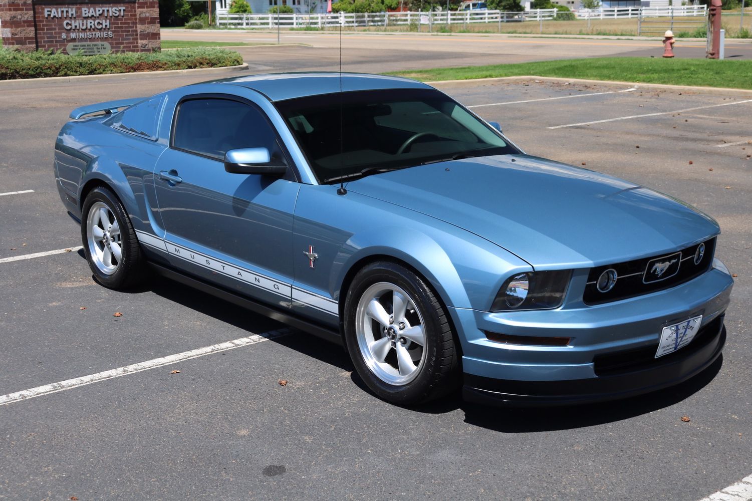 2008 Ford Mustang Pony Pkg Victory Motors of Colorado