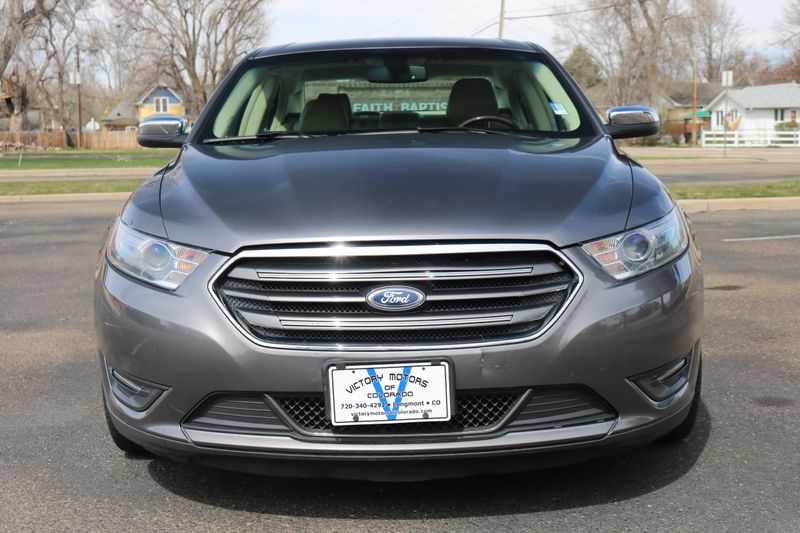 2014 Ford Taurus Photos