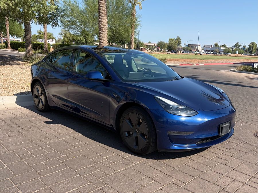 2022 Tesla Model 3 Rear-Wheel Drive