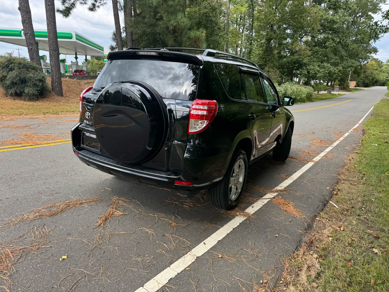 2011 Toyota RAV4 Base photo 8