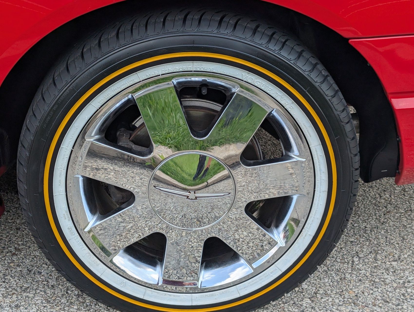 2002 Ford Thunderbird 43