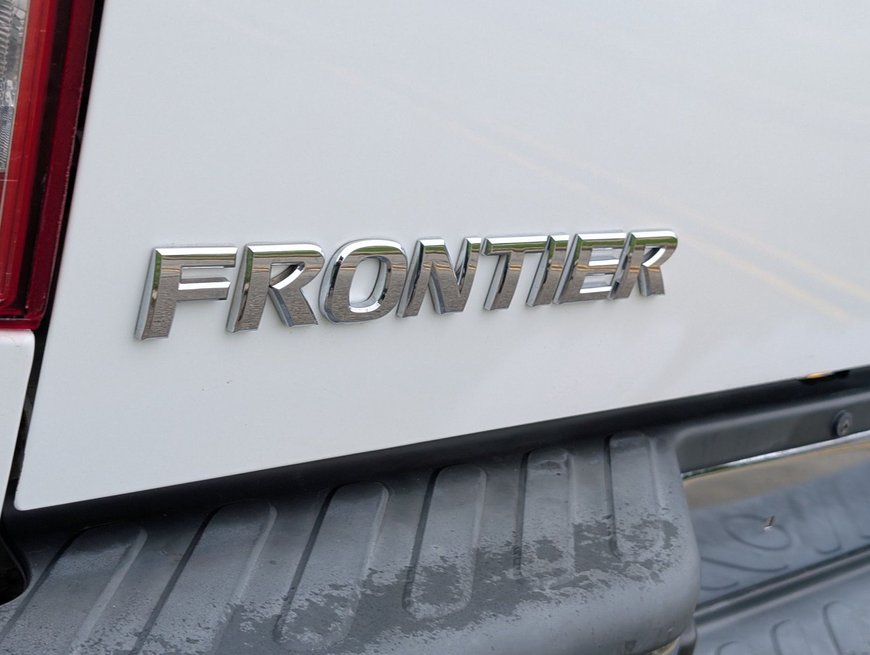 2019 Nissan Frontier 32