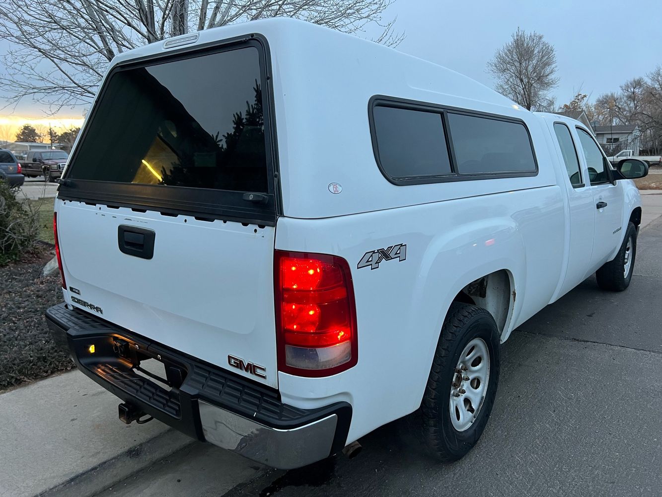 2009 GMC Sierra 1500 Work Truck photo 5