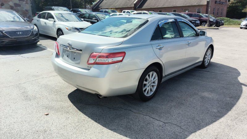 2011 Toyota Camry Base photo 4