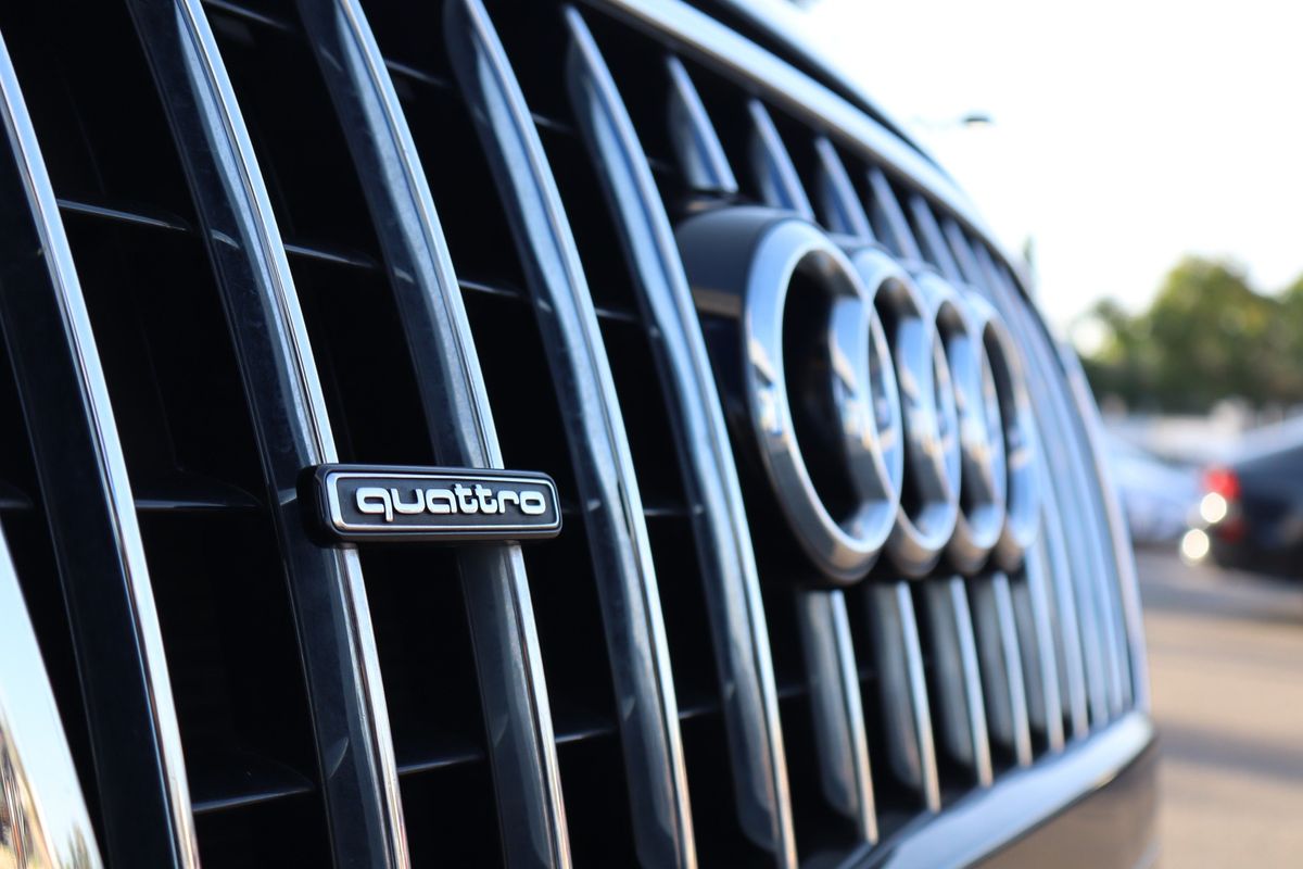 2017 Audi Q5 2.0T quattro Premium Plus