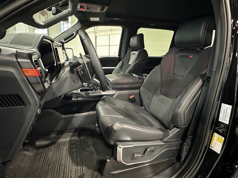 2025 Ford F-150 Raptor, photo 12