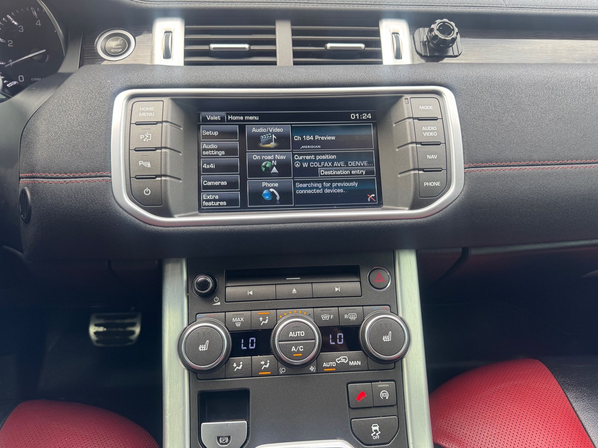 2015 Land Rover Range Rover Evoque Dynamic Premium photo 14