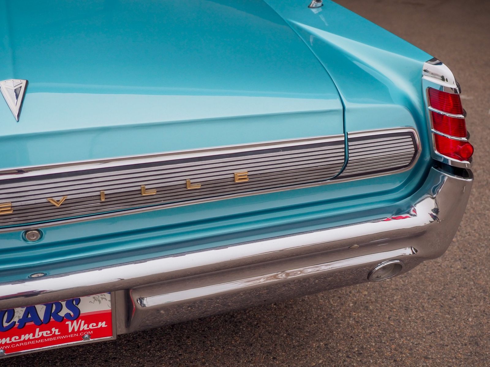 1963 Pontiac Bonneville 24