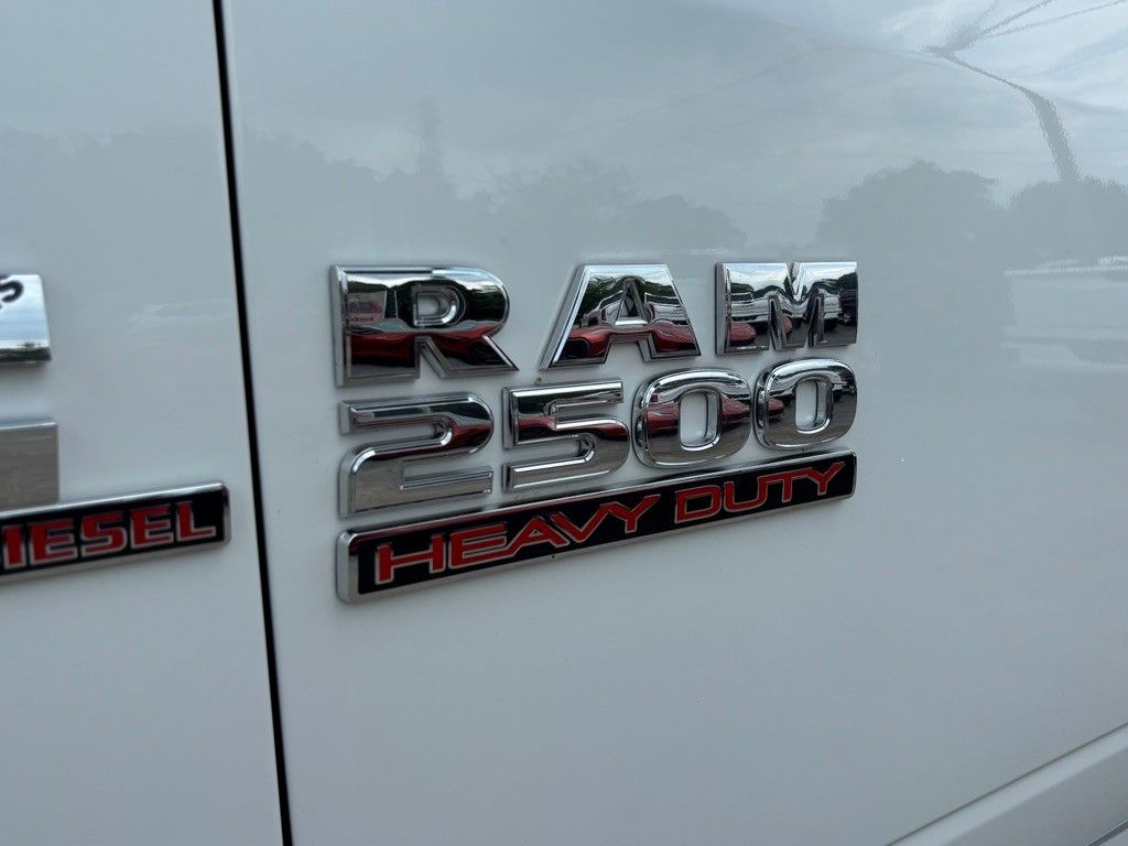 2017 Ram 2500 ST Tradesman photo 13