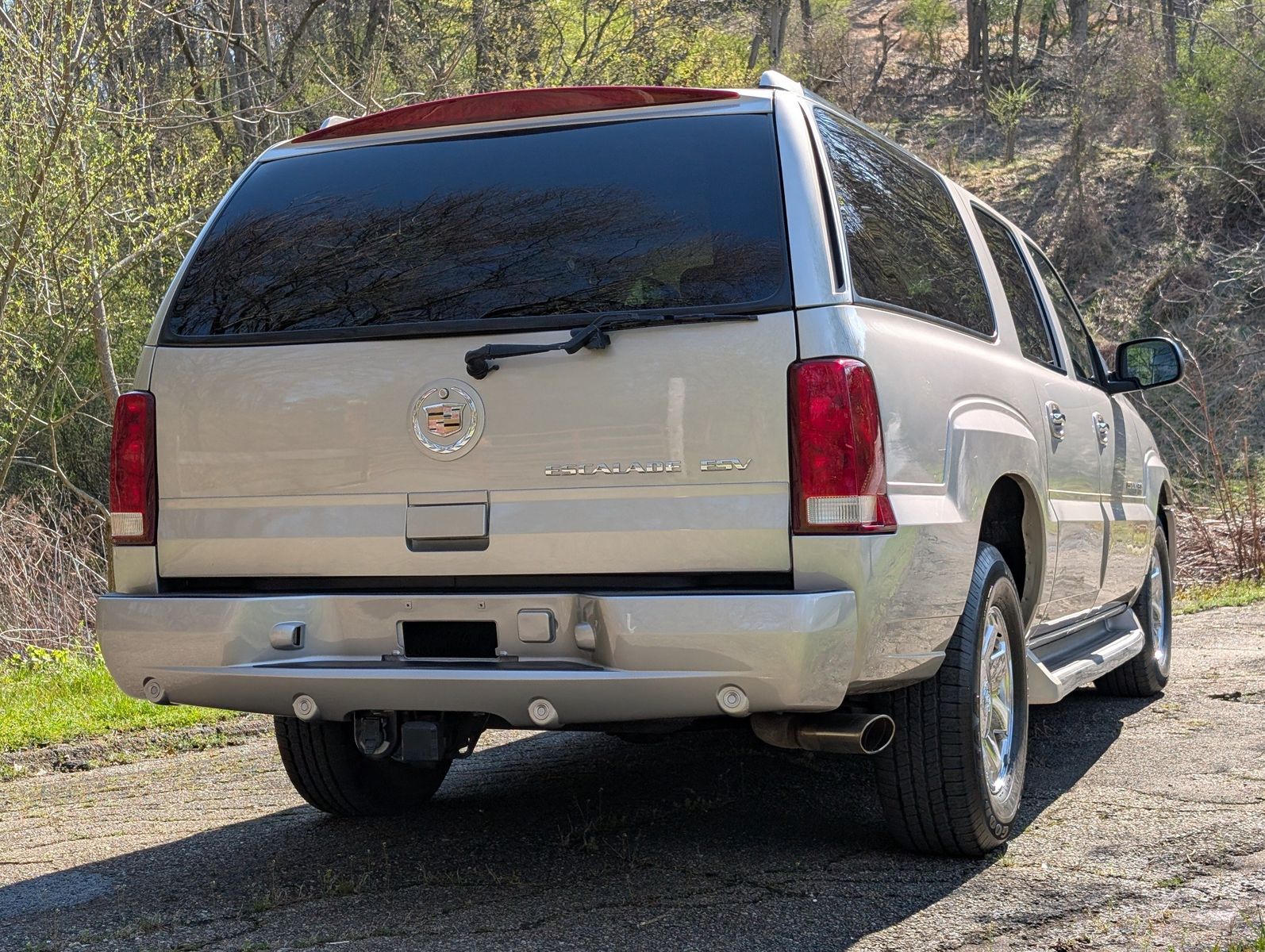 2004 Cadillac Escalade ESV 20