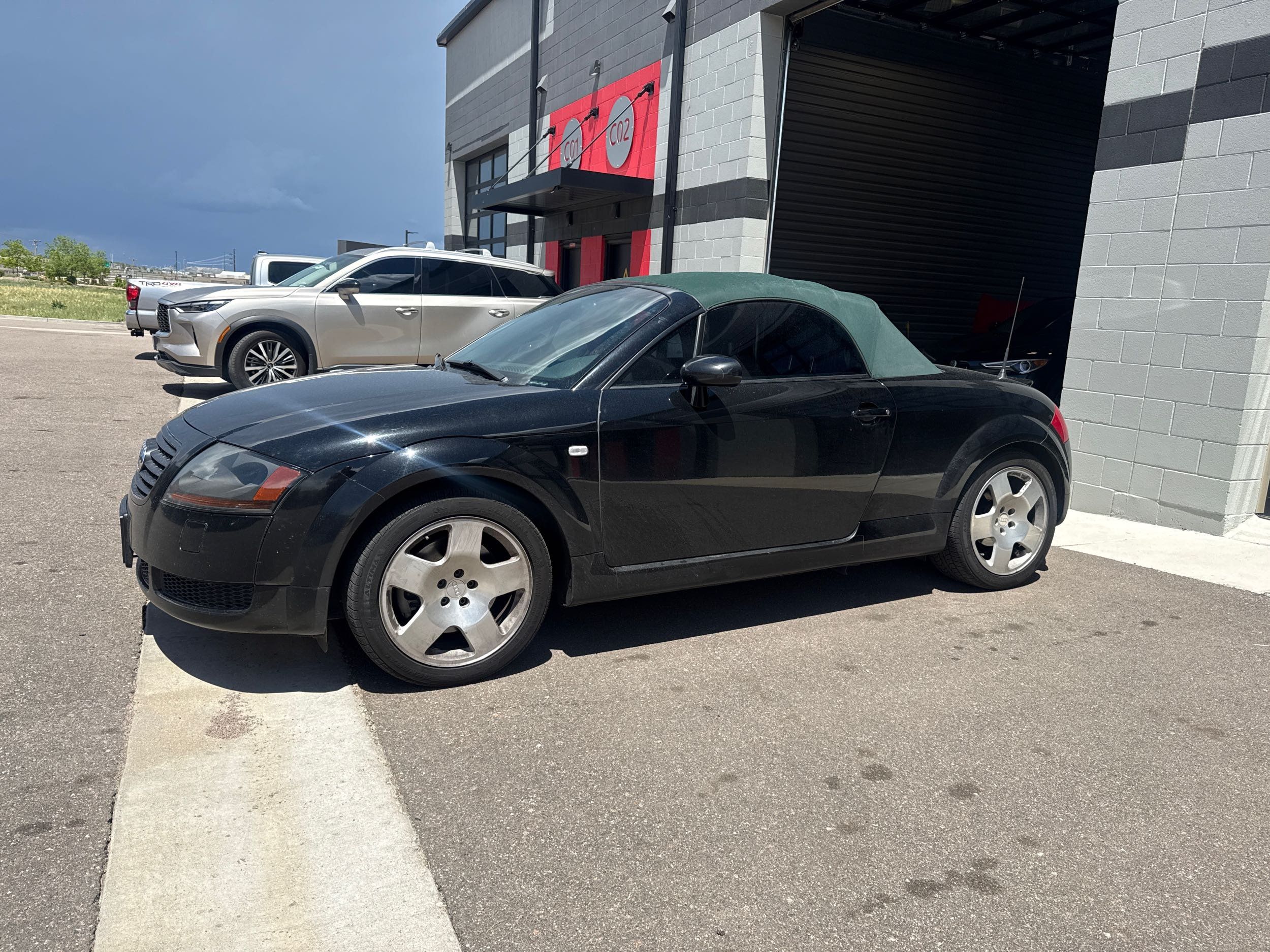 Vehicle Image 2