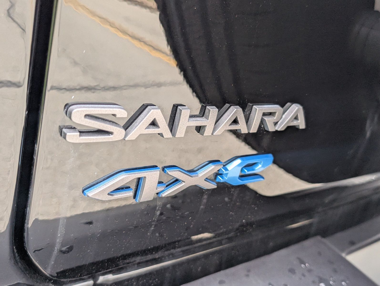 2025 Jeep Wrangler 4xe 14