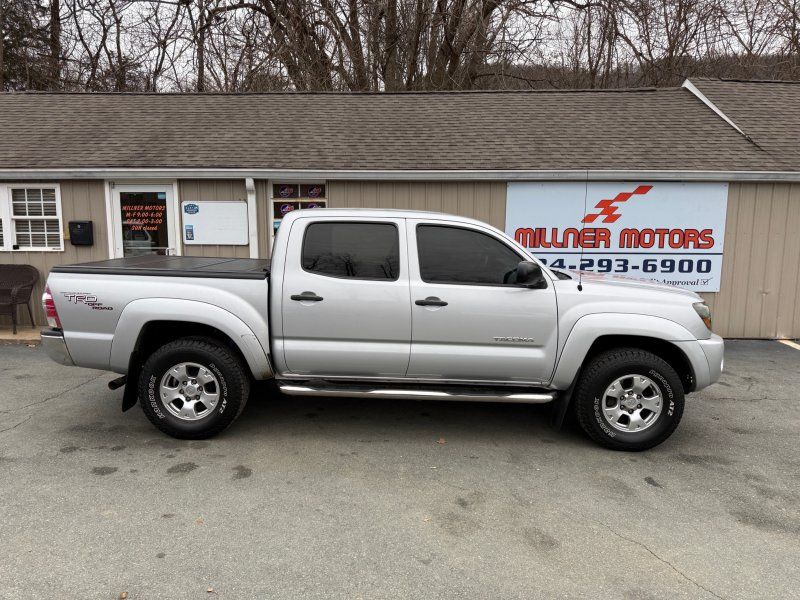 2011 Toyota Tacoma Base