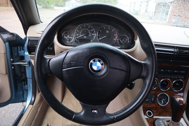 2001 BMW Z3 2.5i | Victory Motors of Colorado