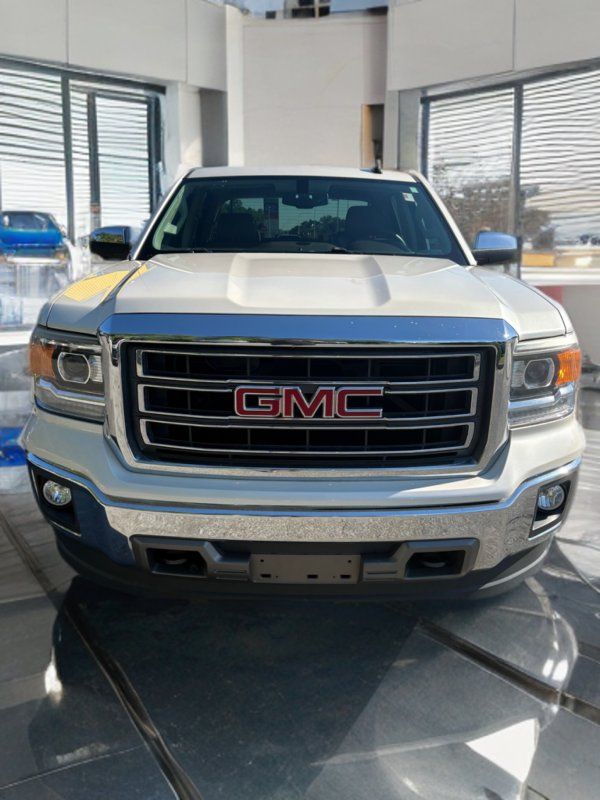 2015 GMC Sierra 4WD Crew Cab SLT SWB's photo