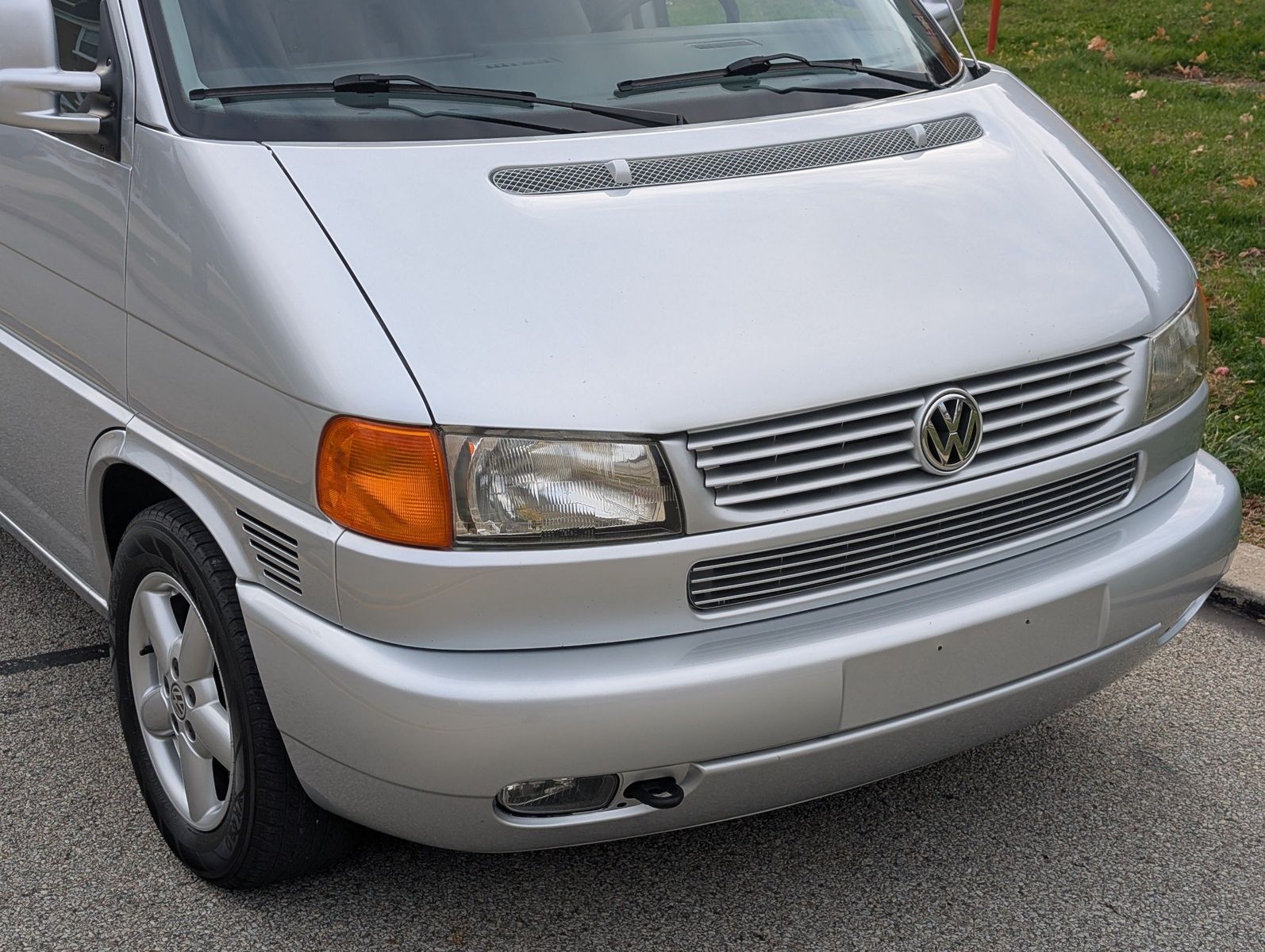 2003 Volkswagen EuroVan 17