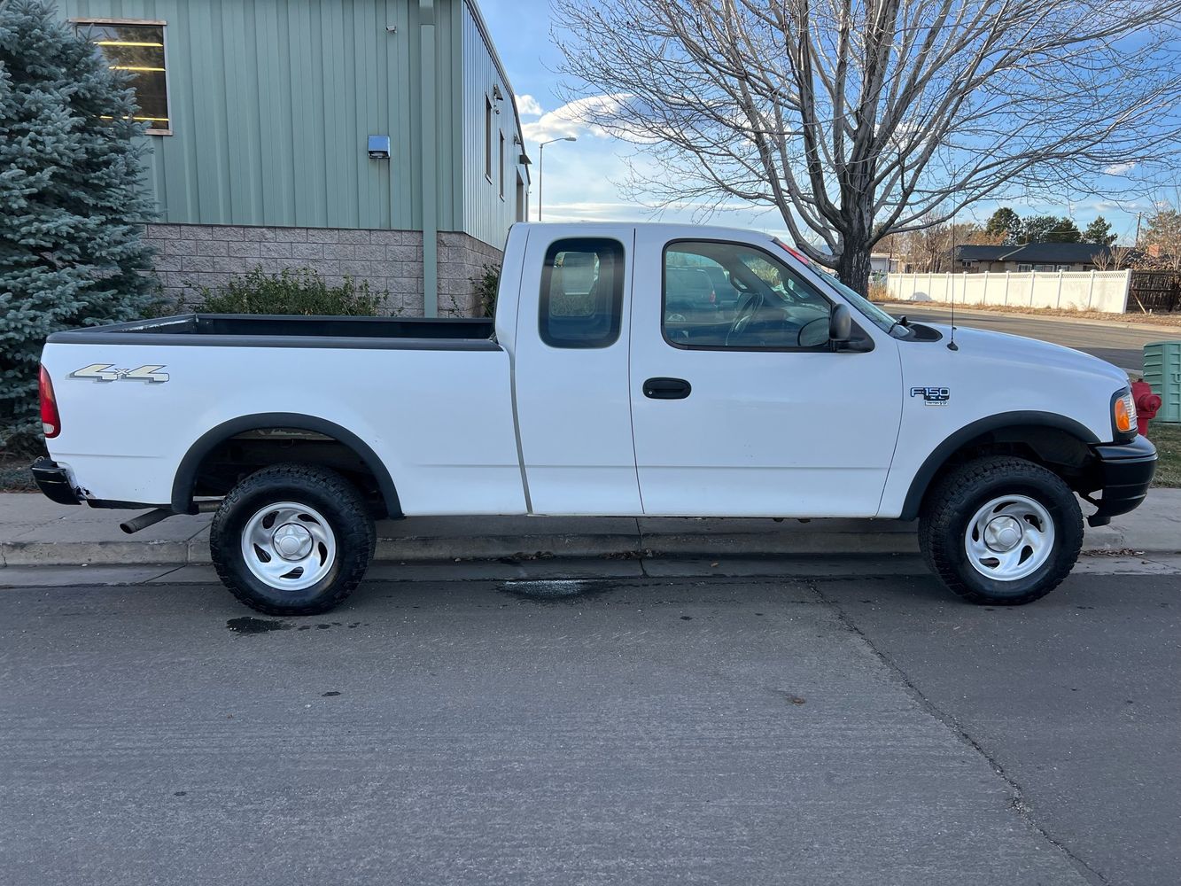 2001 Ford F-150 XL photo 6