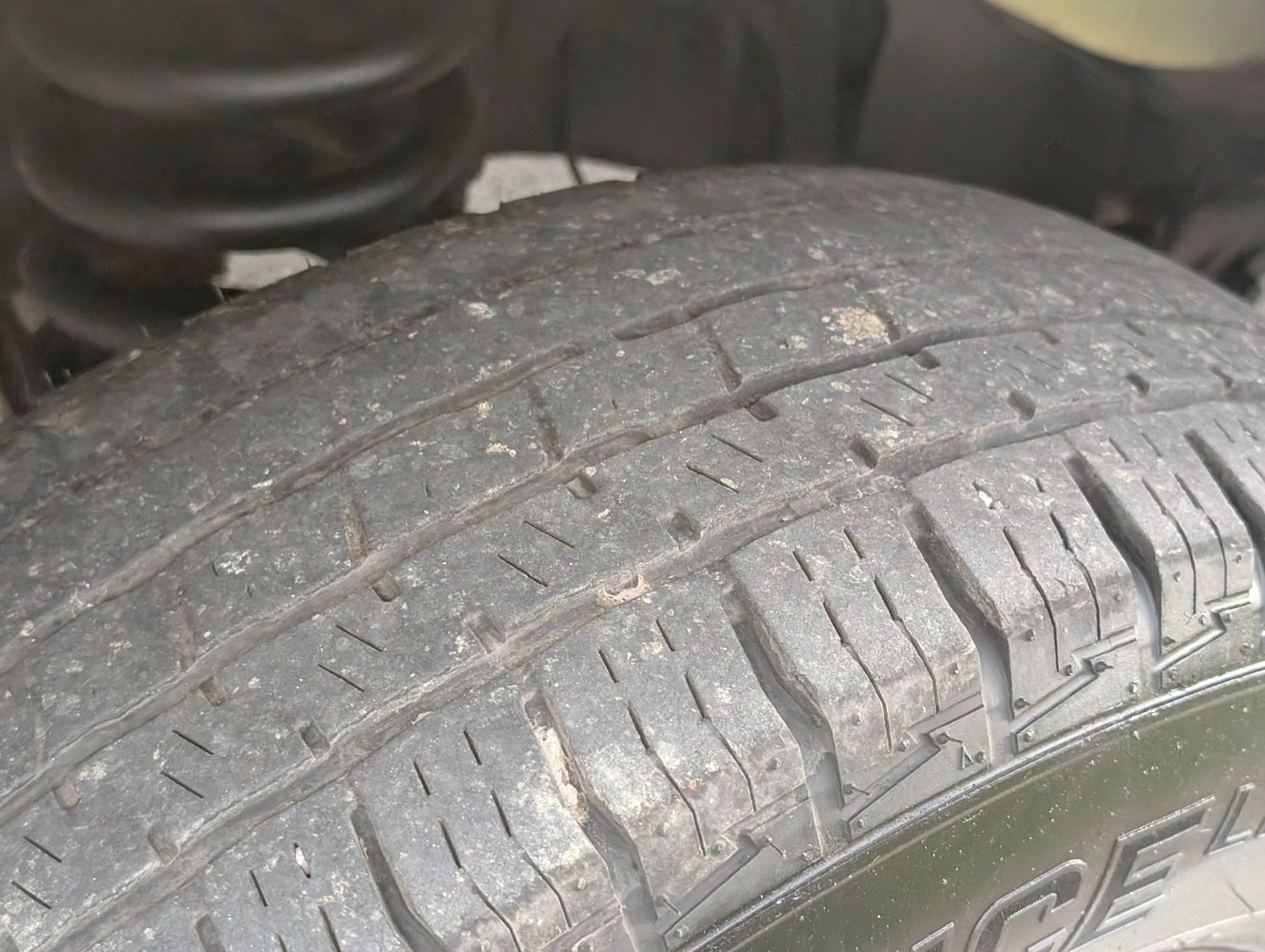 2019 Ford E-Series Chassis 96