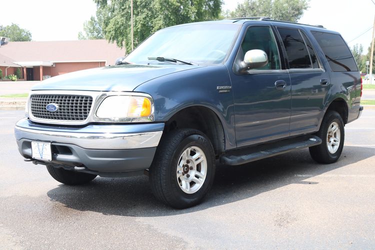 2000 Ford Expedition XLT | Victory Motors of Colorado