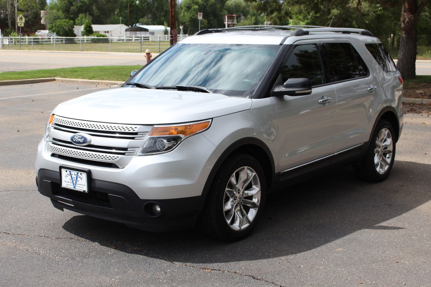 2012 Ford Explorer XLT | Victory Motors of Colorado