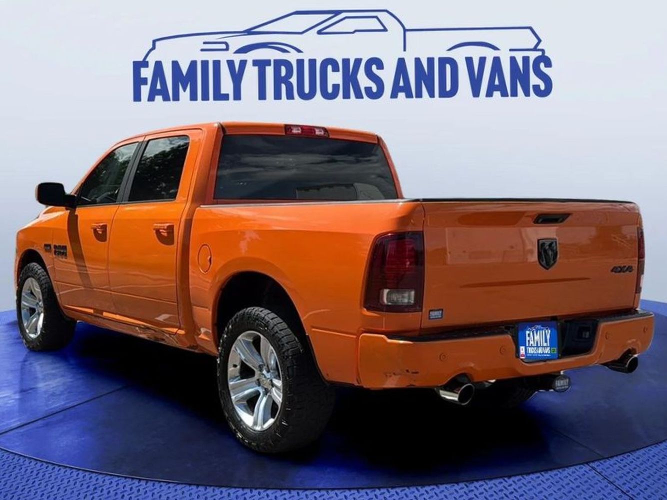2015 Ram 1500 Sport photo 2