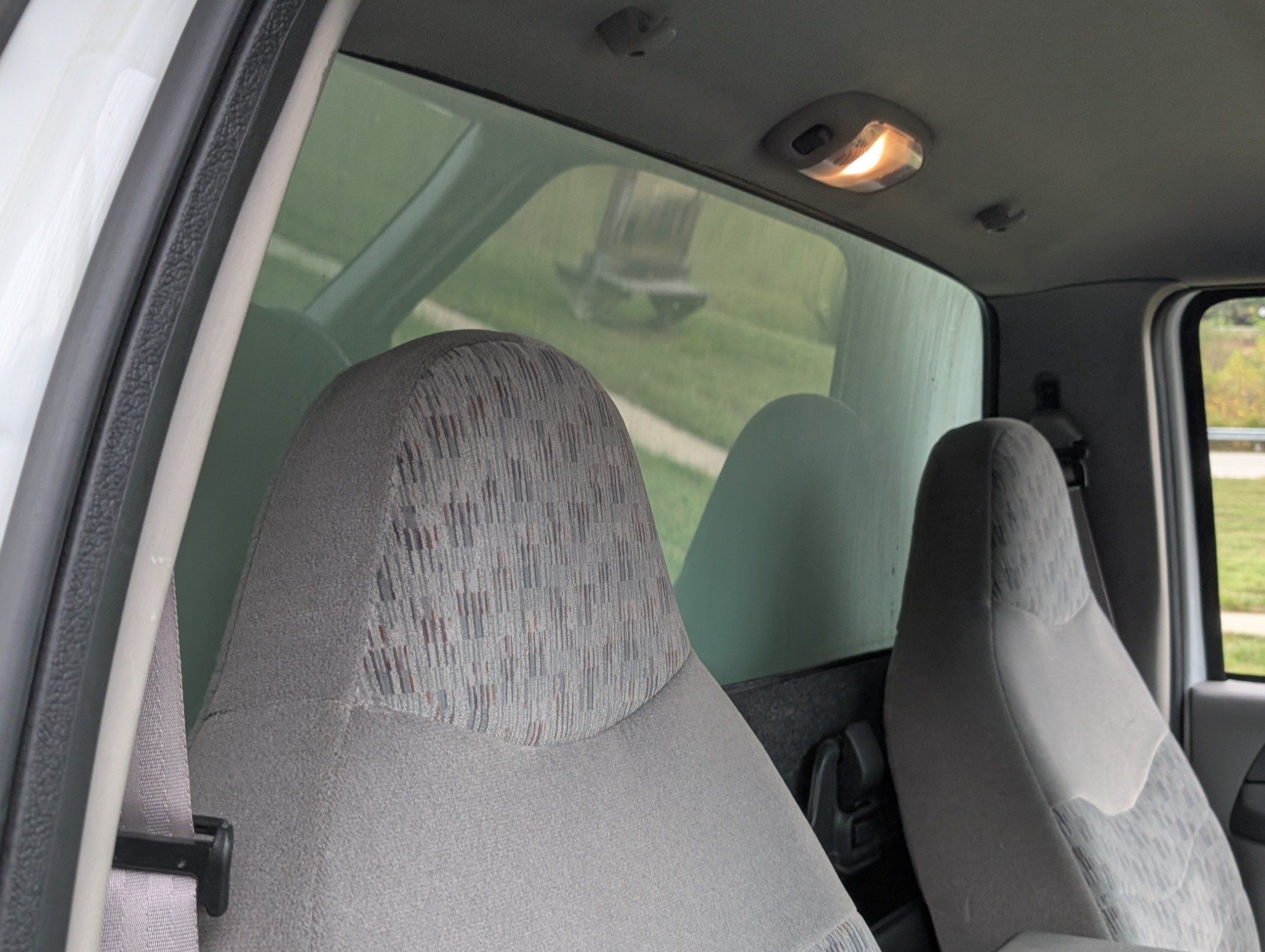 2000 Ford F-550 photo 32