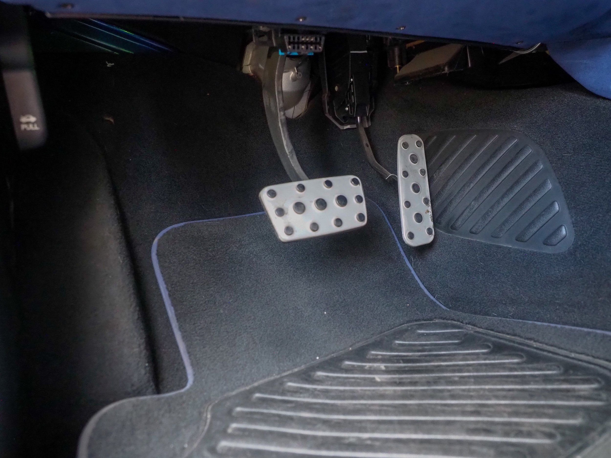 2006 Pontiac GTO Blue 