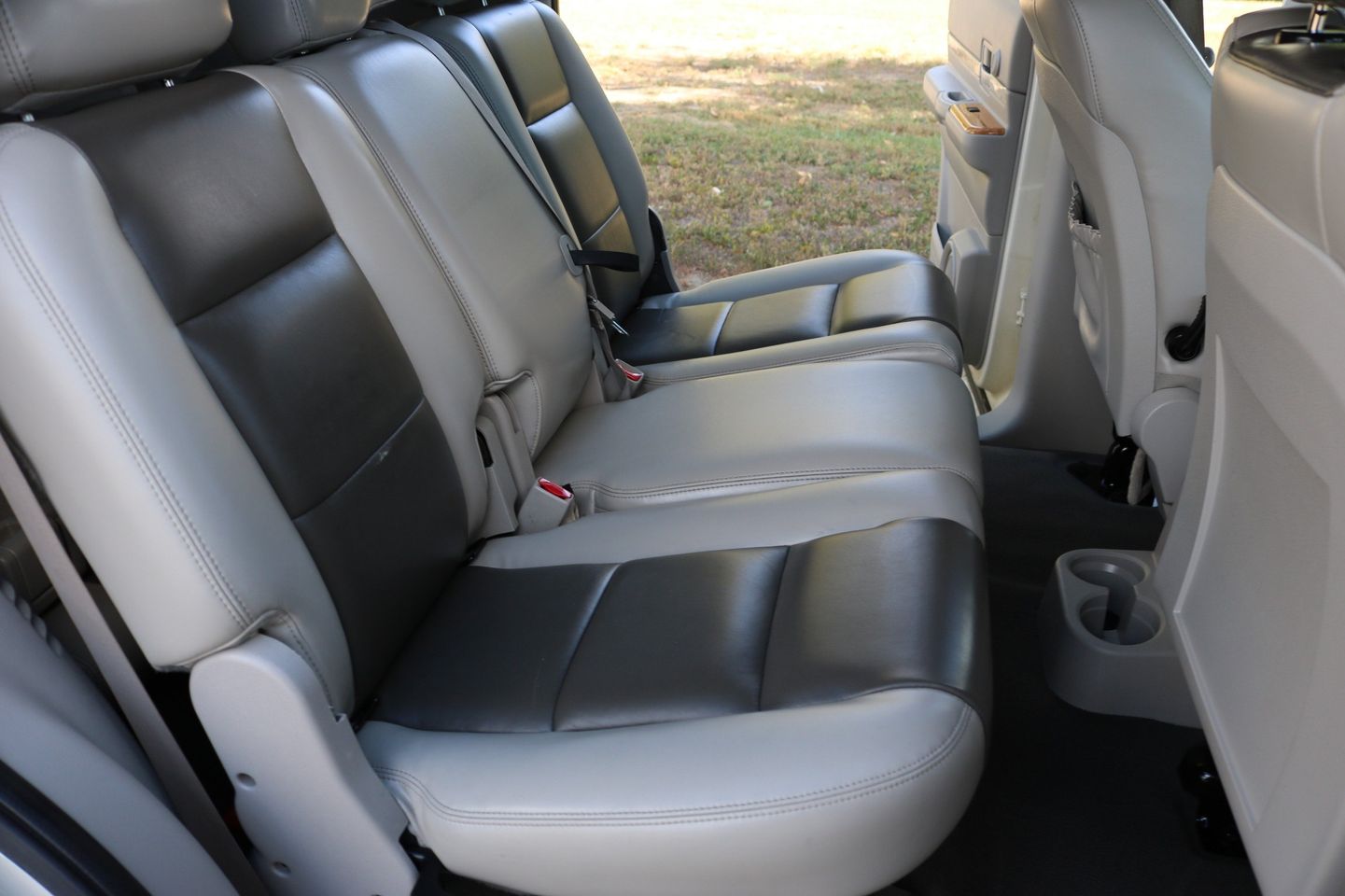 2008 Chrysler Aspen Limited | Victory Motors of Colorado