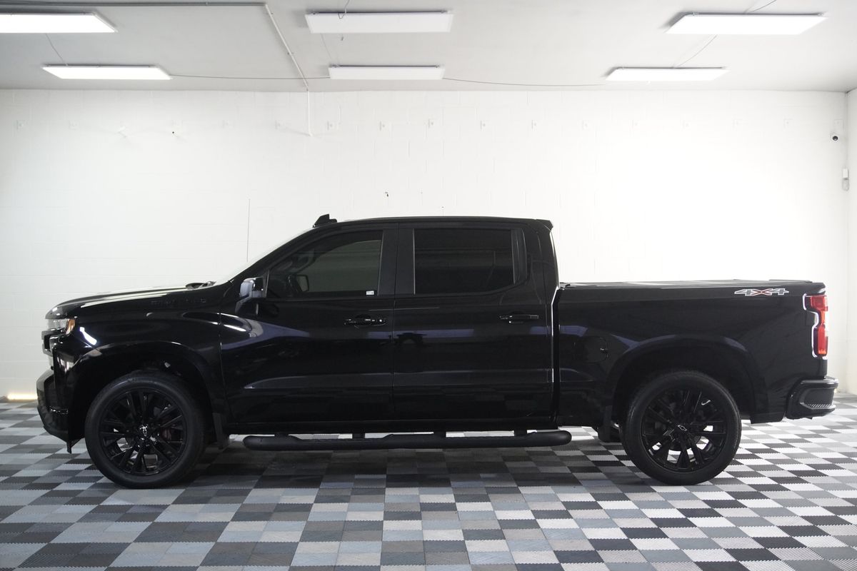 2020 Chevrolet Silverado 1500 4WD Crew Cab Short Bed RST