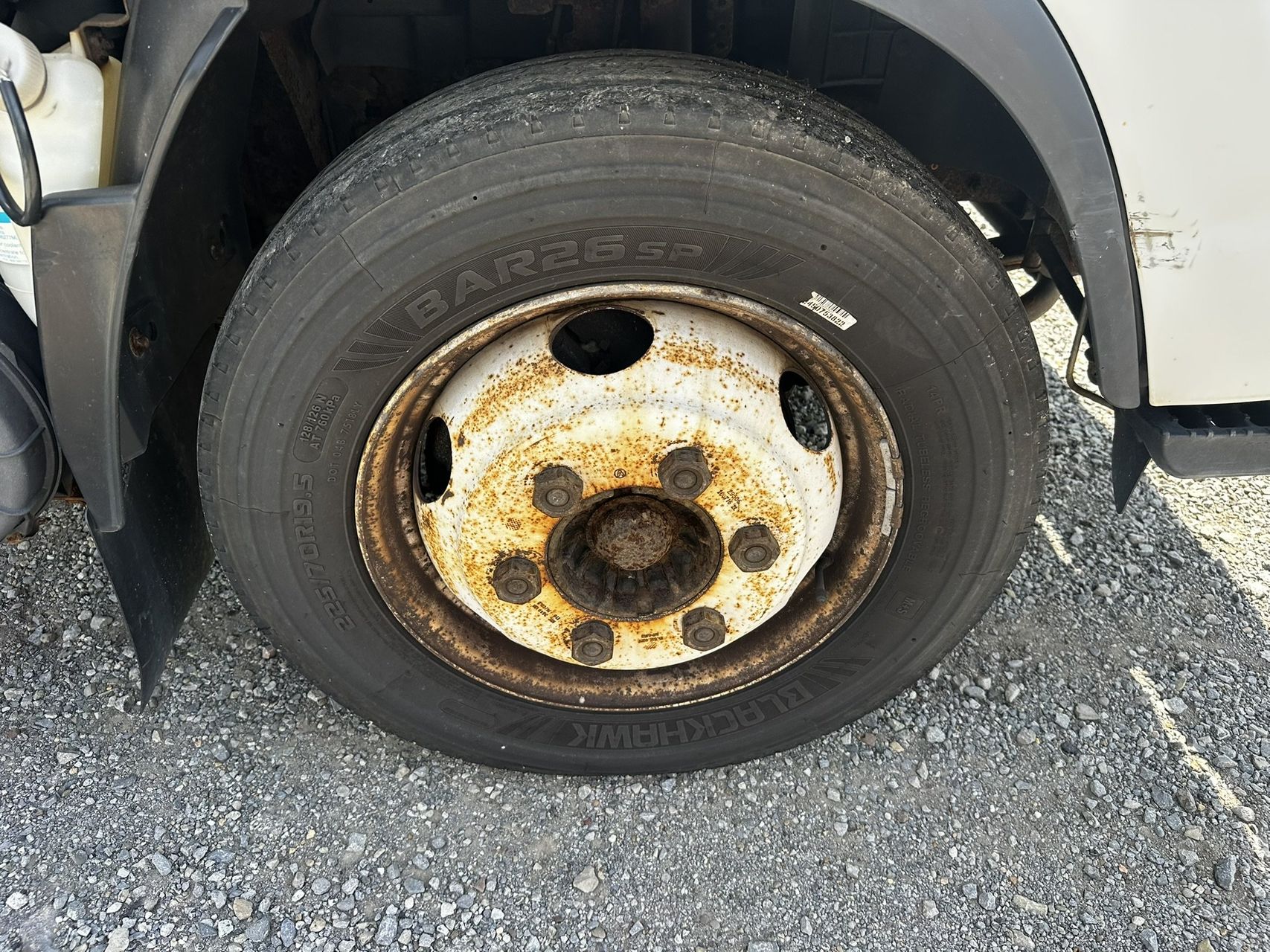 2016 Isuzu NPR 28