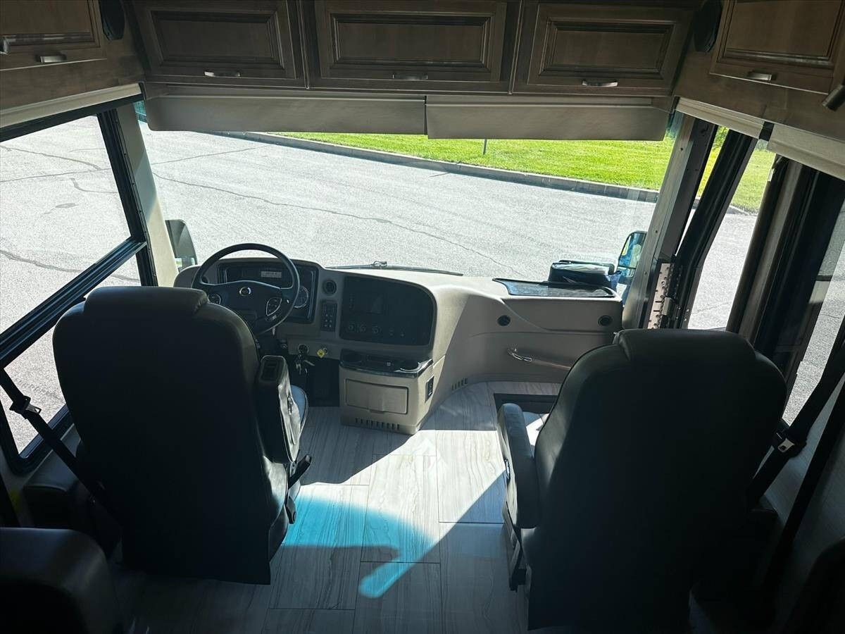 2019 Jayco Embark 72