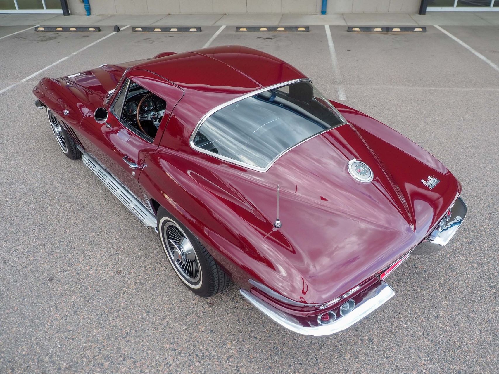 1966 Chevrolet Corvette 12