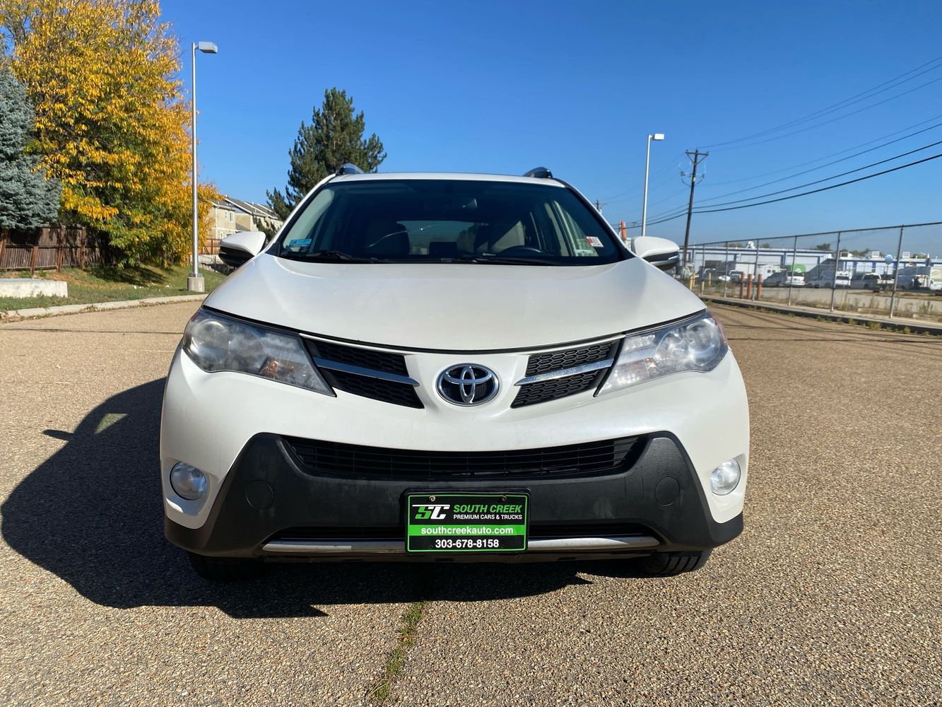 2015 Toyota RAV4 Limited photo 2