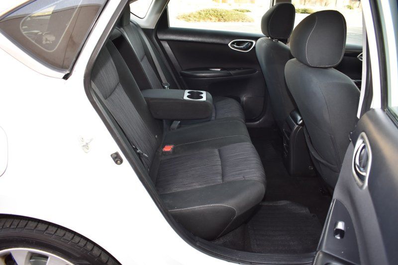 2019 Nissan Sentra SV - Photo 10