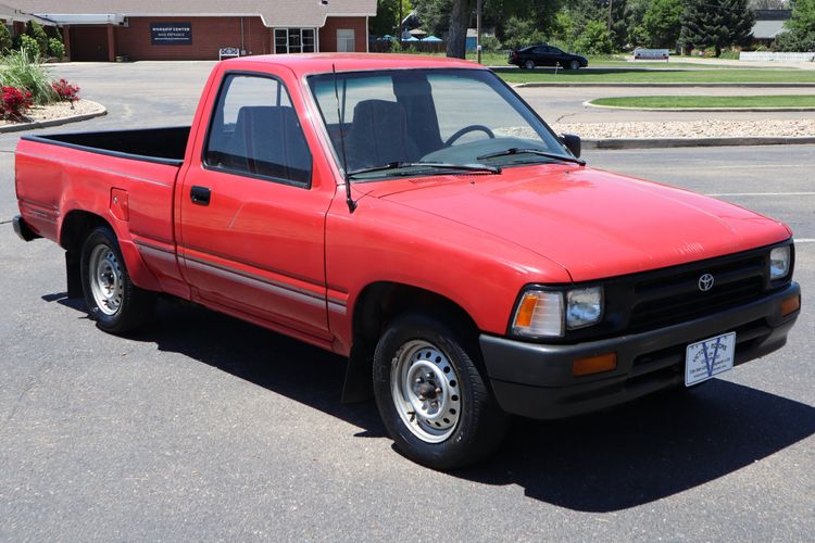 1992 Toyota Pickup Base Victory Motors of Colorado