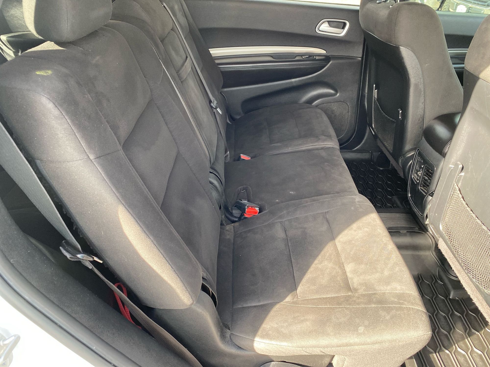 2019 Dodge Durango SXT photo 32