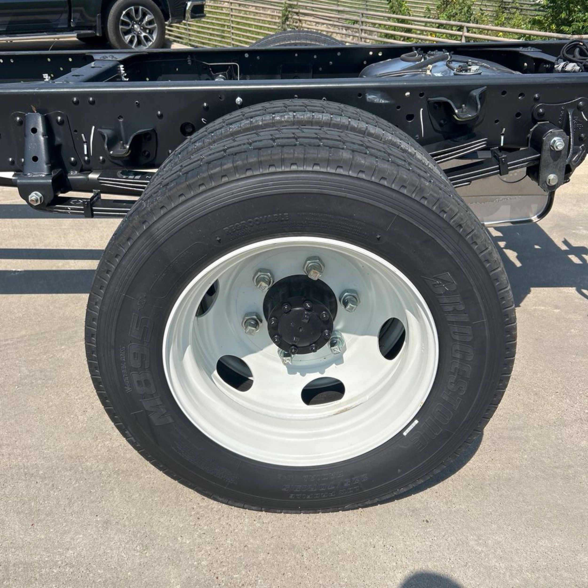 2024 Chevrolet Silverado photo 5