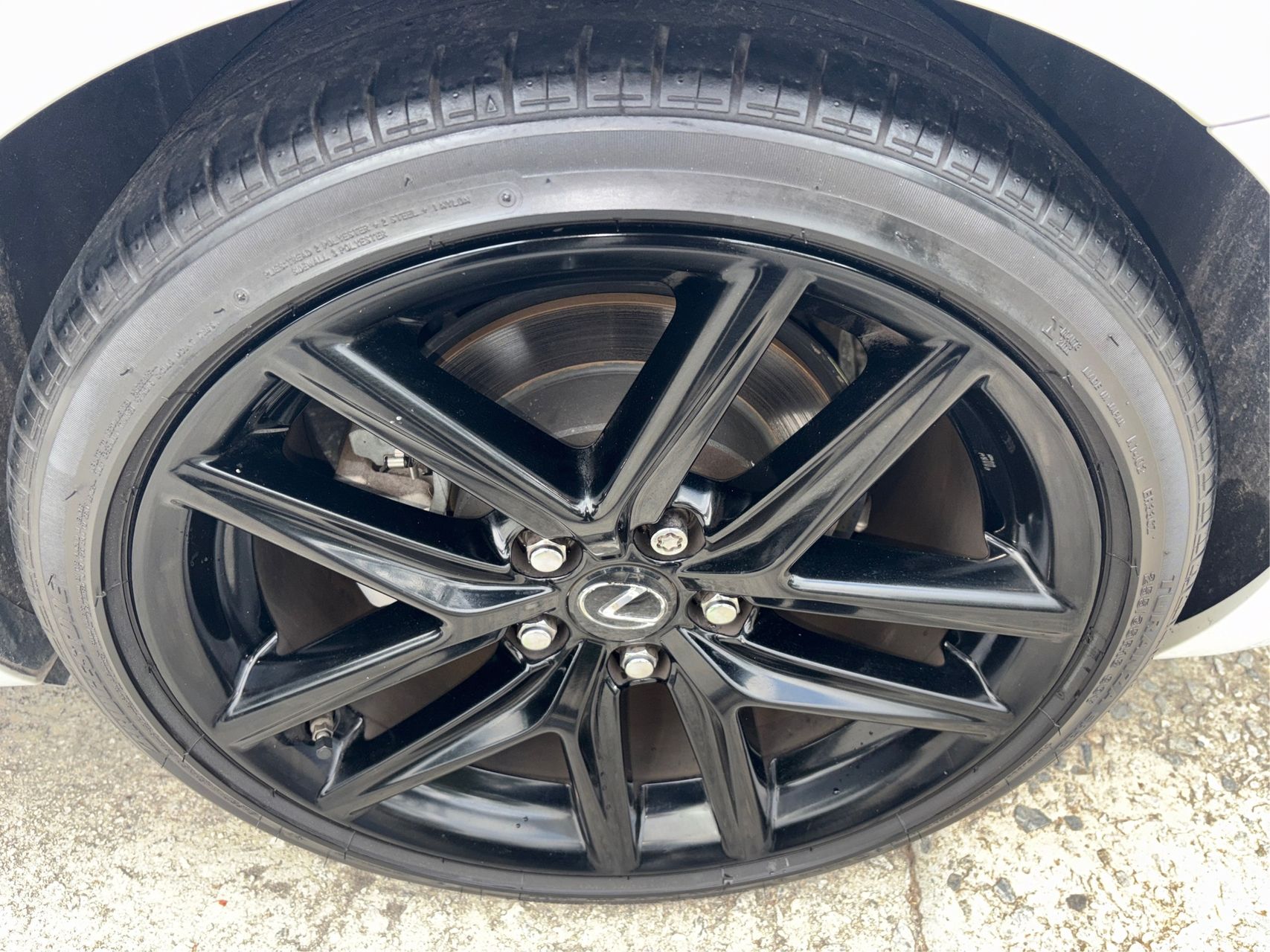 Lexus IS photo 20