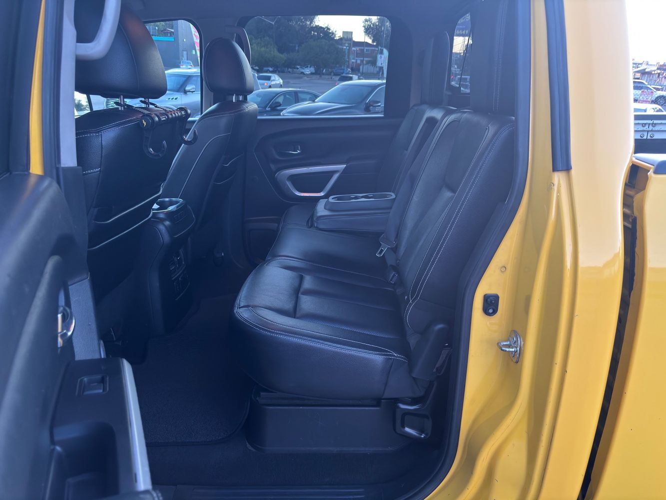 2016 Nissan Titan PRO-4X photo 44