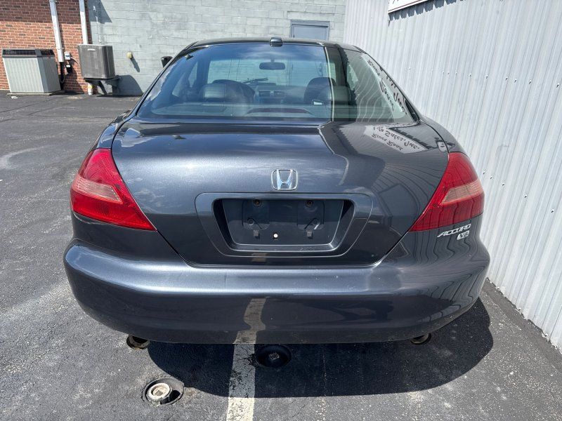 2005 Honda Accord EX photo 9